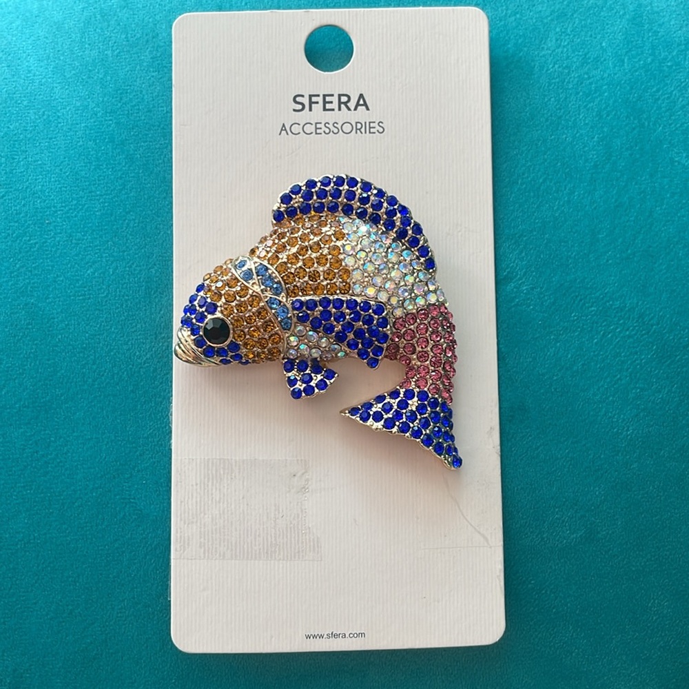 SFERA | Crystal Tropical Fish Brooch Pin | NWT | Multicolor Rhinestone | 3”x 4” - Picture 3 of 5